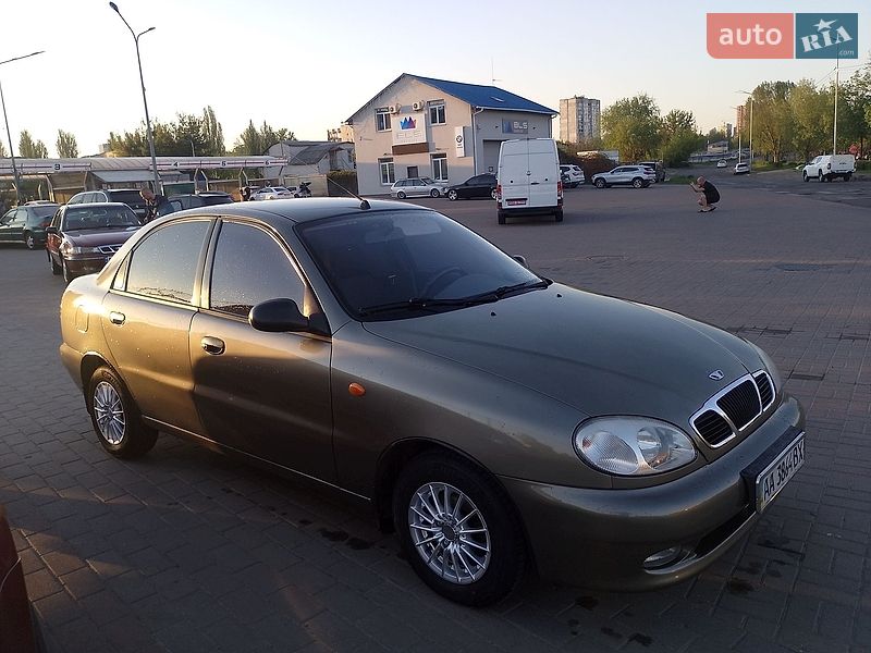 Седан Daewoo Lanos 2006 в Киеве
