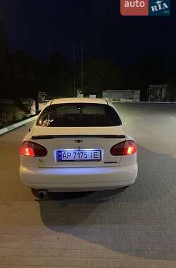 Седан Daewoo Lanos 1998 в Запорожье