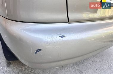 Седан Daewoo Lanos 2004 в Киеве