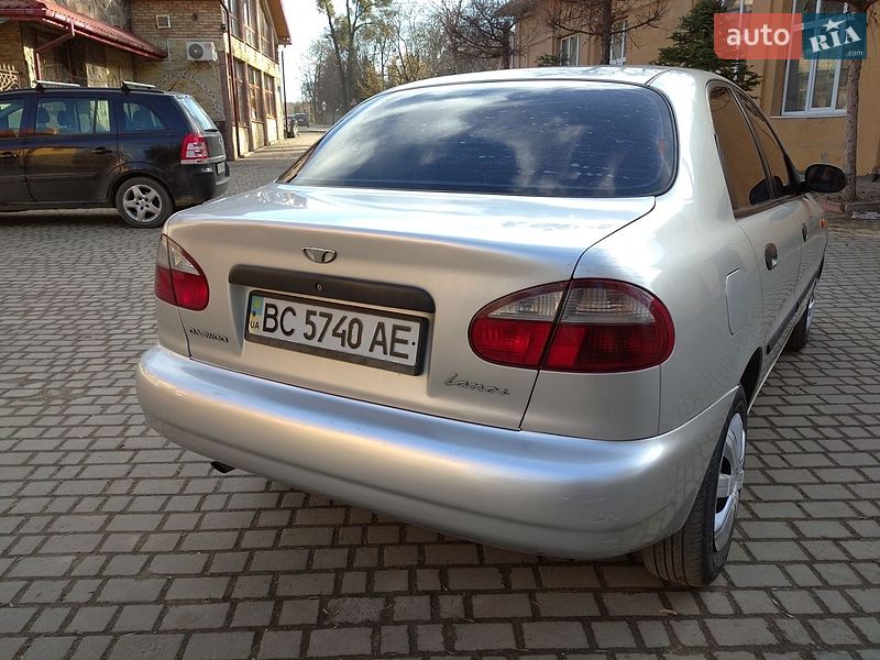 Седан Daewoo Lanos 2005 в Львові