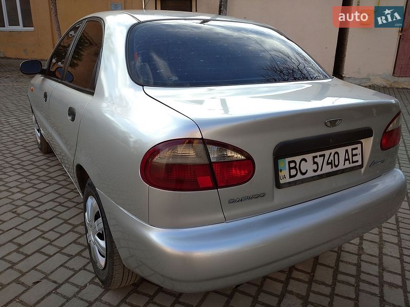 Седан Daewoo Lanos 2005 в Львові
