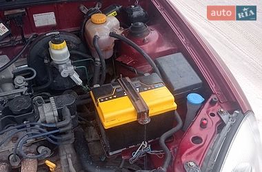 Седан Daewoo Lanos 2006 в Новому Розділі