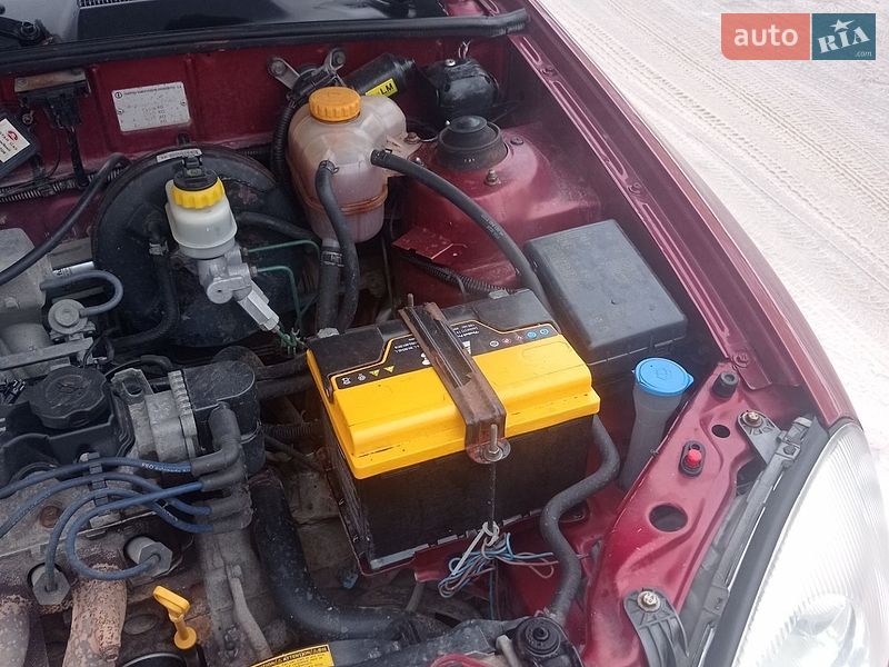 Седан Daewoo Lanos 2006 в Новому Розділі
