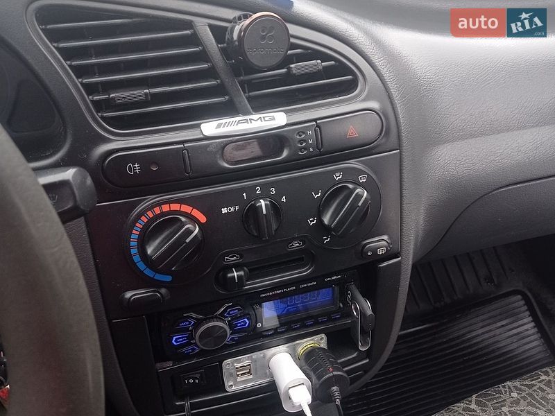 Седан Daewoo Lanos 2006 в Новому Розділі