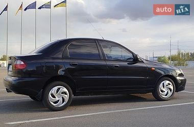 Седан Daewoo Lanos 2009 в Києві