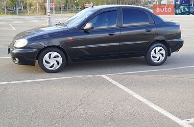 Седан Daewoo Lanos 2009 в Києві