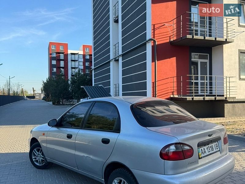 Седан Daewoo Lanos 2008 в Києві