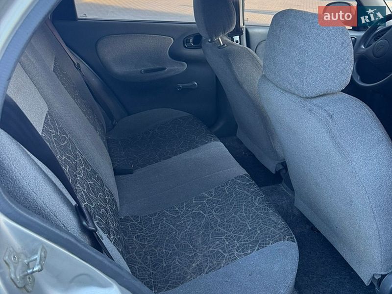 Седан Daewoo Lanos 2008 в Києві