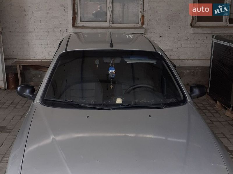 Хэтчбек Daewoo Lanos 2003 в Ивано-Франковске