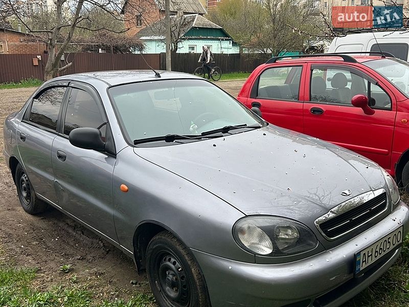 Седан Daewoo Lanos 2011 в Полтаві