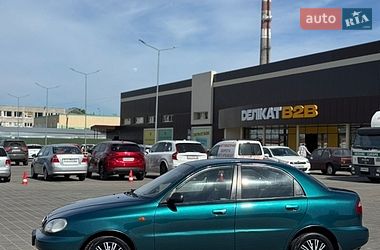 Седан Daewoo Lanos 2002 в Черкасах