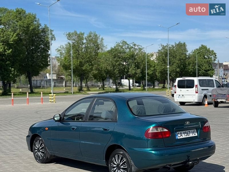 Седан Daewoo Lanos 2002 в Черкассах