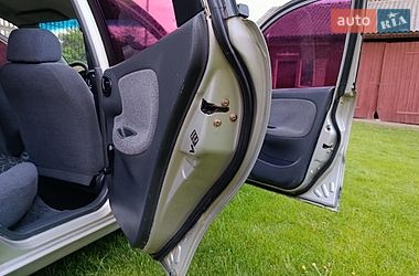 Седан Daewoo Lanos 2006 в Кицмани