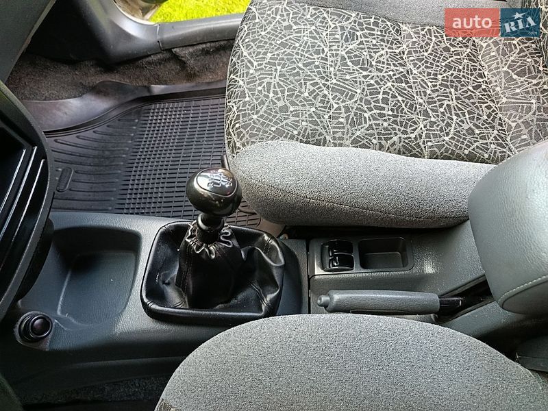 Седан Daewoo Lanos 2006 в Кицмани