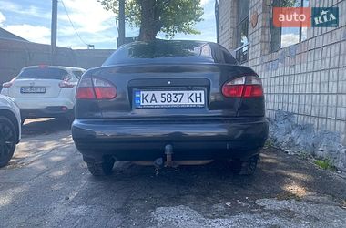Седан Daewoo Lanos 2010 в Киеве