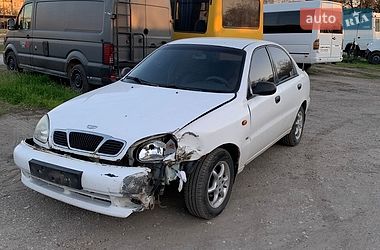 Седан Daewoo Lanos 2000 в Дніпрі
