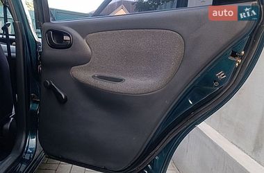 Седан Daewoo Lanos 2004 в Дніпрі