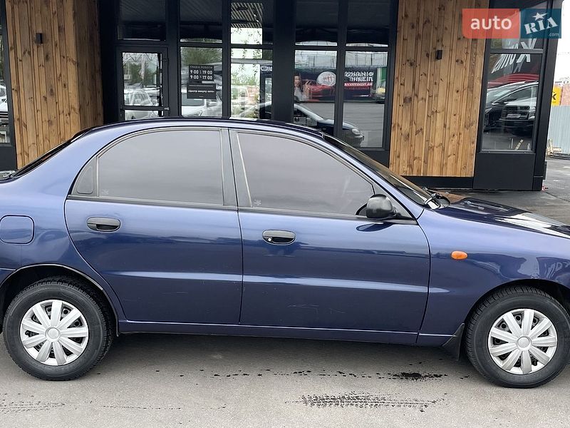 Седан Daewoo Lanos 2001 в Вінниці