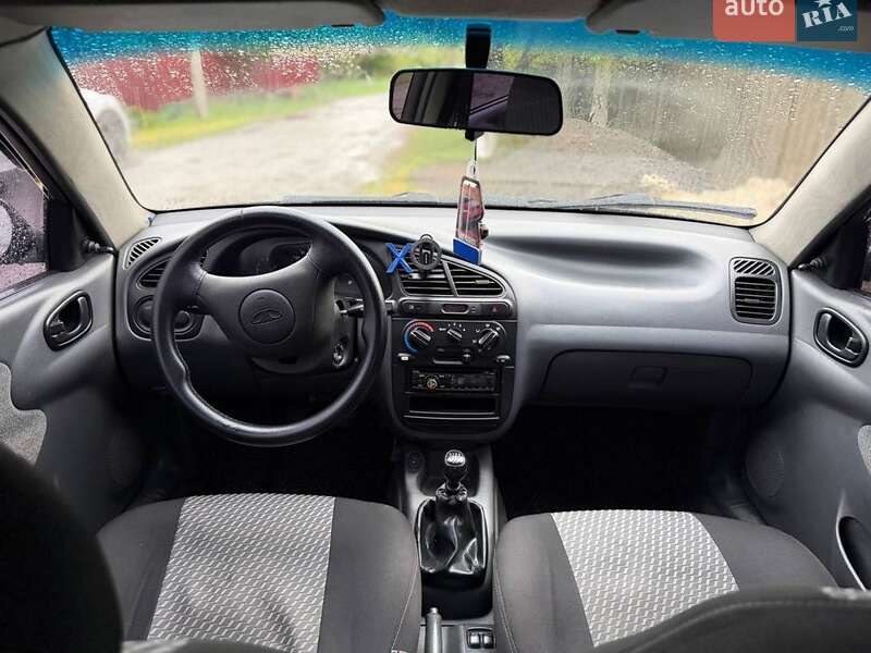 Седан Daewoo Lanos 2008 в Буче