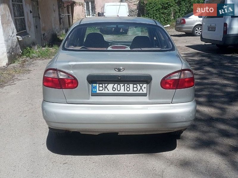 Седан Daewoo Lanos 2003 в Львове