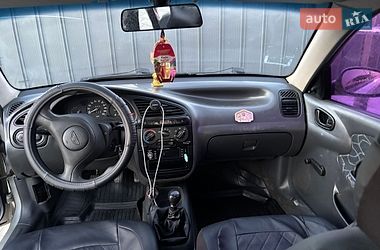 Седан Daewoo Lanos 2005 в Изе
