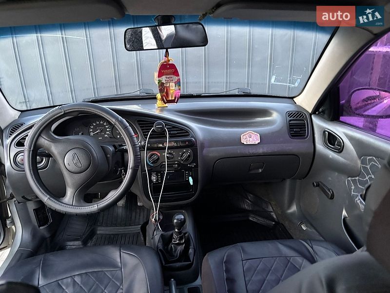Седан Daewoo Lanos 2005 в Изе