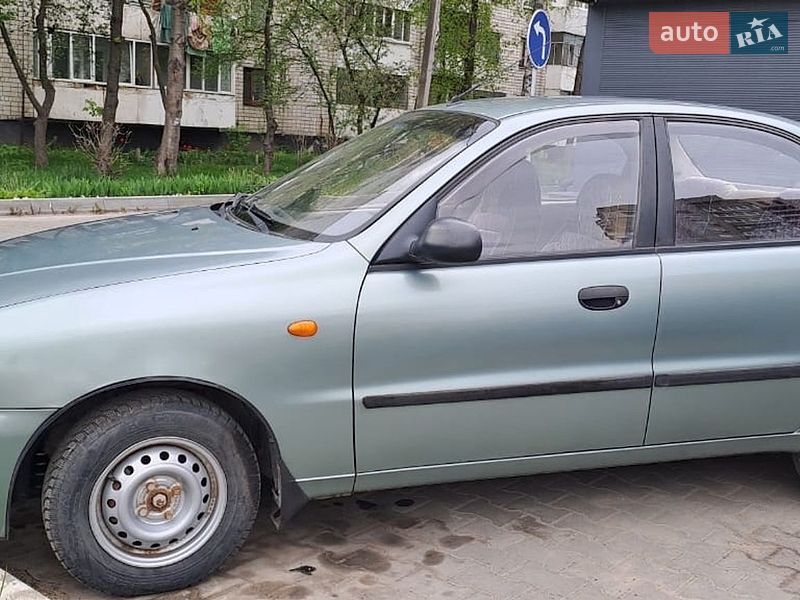 Седан Daewoo Lanos 2008 в Львові
