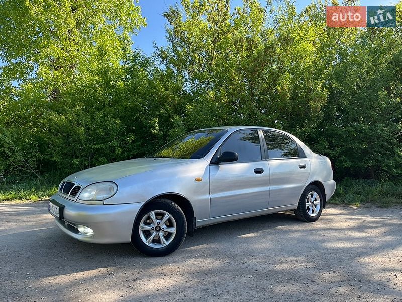 Седан Daewoo Lanos 2001 в Тернополе