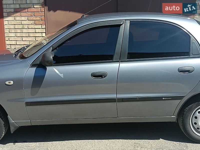 Хэтчбек Daewoo Lanos 2010 в Киеве