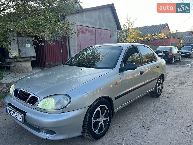 Седан Daewoo Lanos 2003 в Виннице