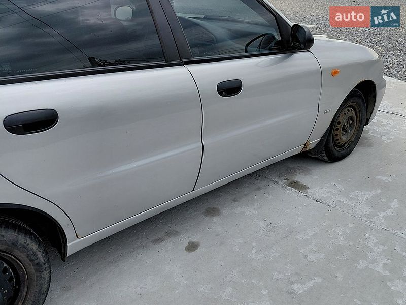 Седан Daewoo Lanos 2003 в Ивано-Франковске