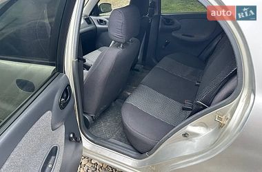Хетчбек Daewoo Lanos 2006 в Чернівцях