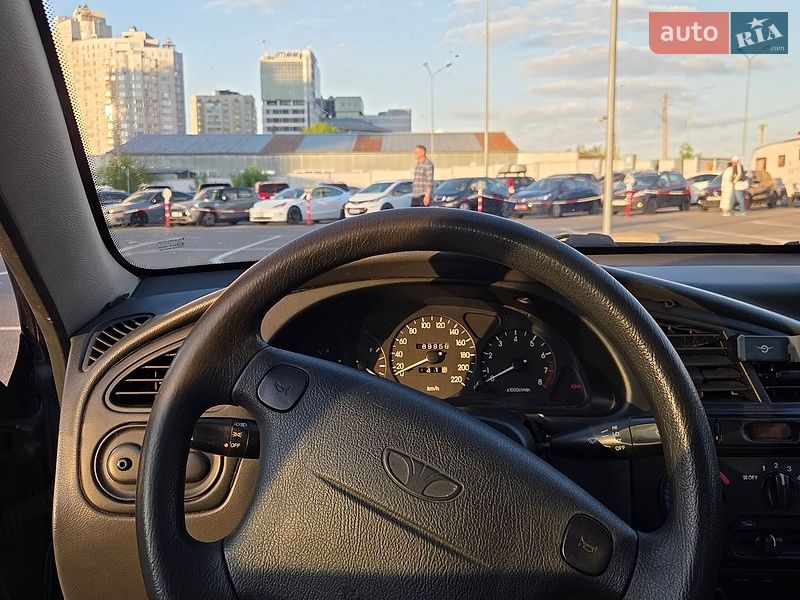 Седан Daewoo Lanos 2003 в Києві