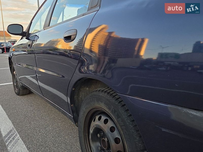 Седан Daewoo Lanos 2003 в Києві