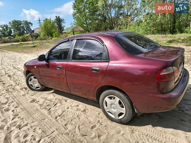 Седан Daewoo Lanos 2009 в Полтаве