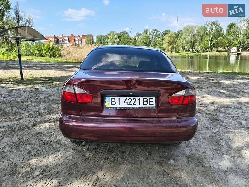 Седан Daewoo Lanos 2009 в Полтаве