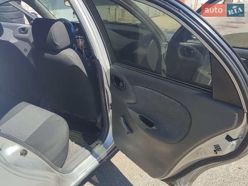 Седан Daewoo Lanos 2008 в Запорожье