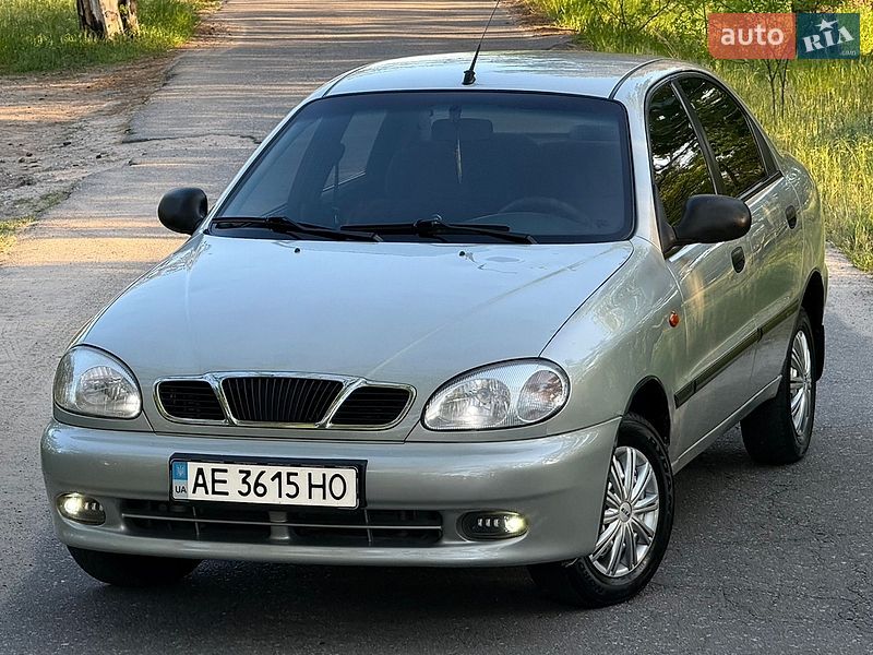 Седан Daewoo Lanos 2010 в Дніпрі
