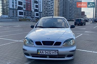 Седан Daewoo Lanos 2004 в Киеве