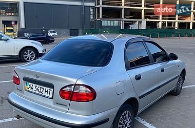 Седан Daewoo Lanos 2004 в Киеве