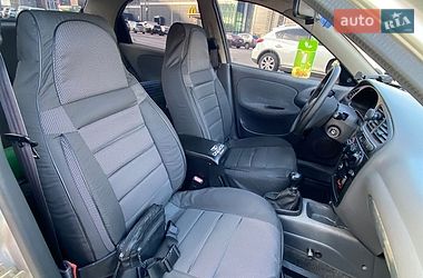 Седан Daewoo Lanos 2004 в Киеве