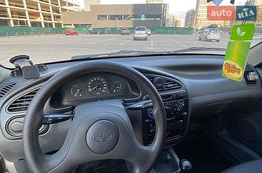 Седан Daewoo Lanos 2004 в Киеве