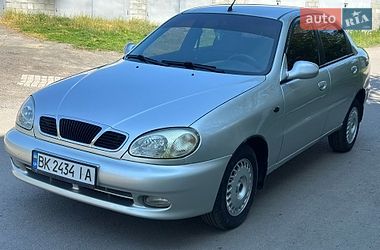 Седан Daewoo Lanos 2008 в Ровно
