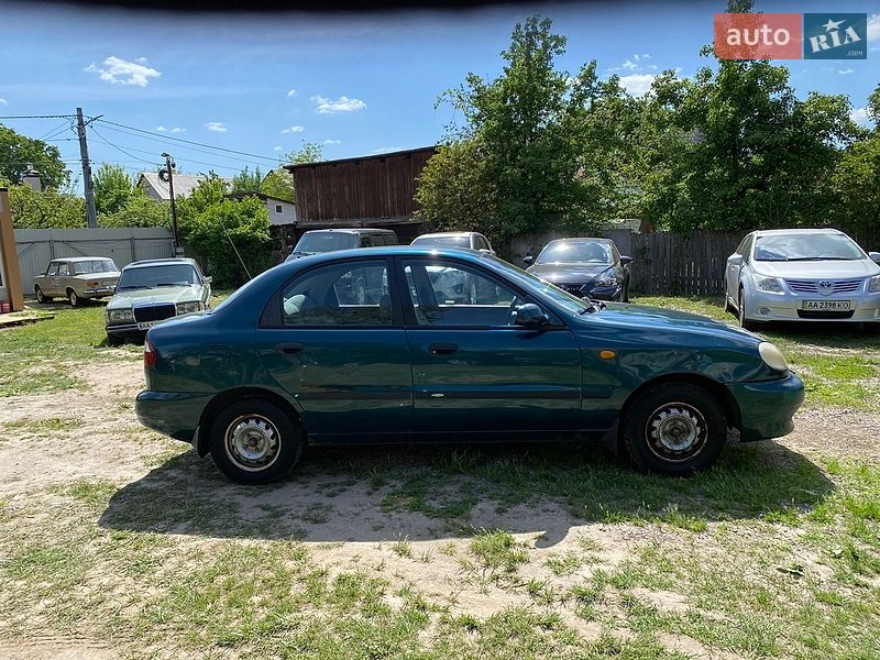 Седан Daewoo Lanos 1998 в Києві