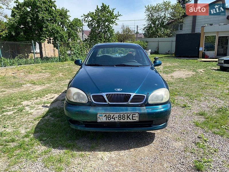 Седан Daewoo Lanos 1998 в Києві