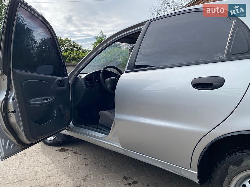 Седан Daewoo Lanos 2008 в Сумах