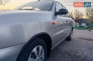 Седан Daewoo Lanos 2005 в Хоролі