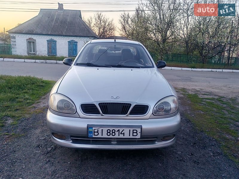 Седан Daewoo Lanos 2005 в Хоролі