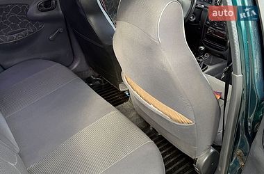 Седан Daewoo Lanos 2003 в Южноукраинске