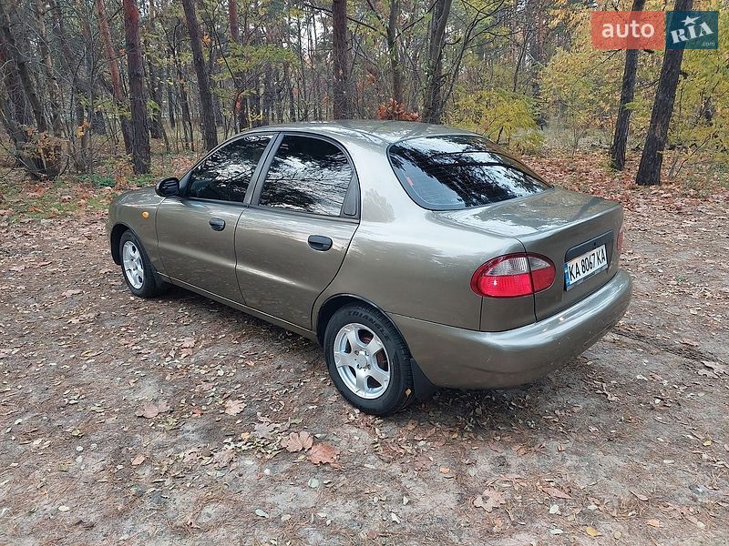 Седан Daewoo Lanos 2005 в Києві